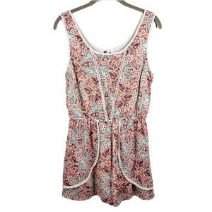 Zoe & Rose Band of Gypsies Boho Coral Multicolor Paisley Print Romper